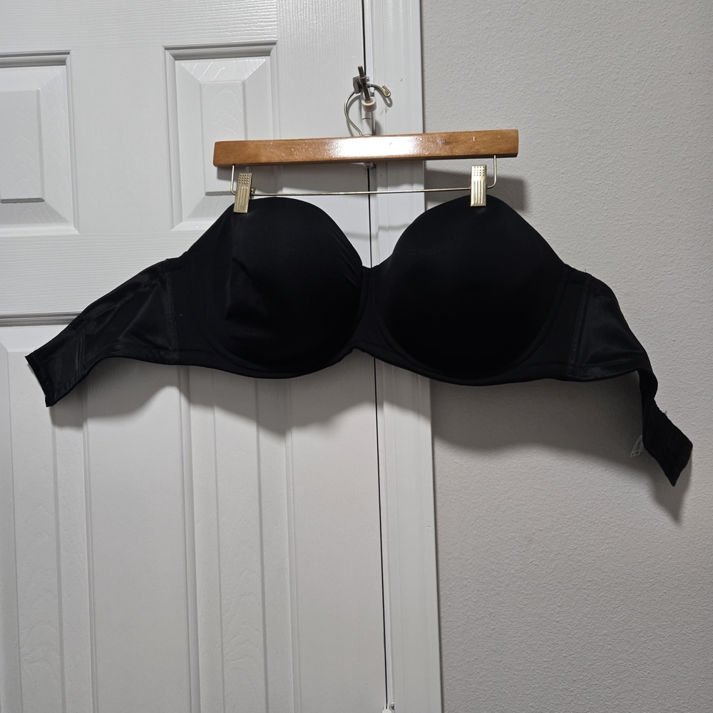 Wacoal Elegant Black Strapless Bra